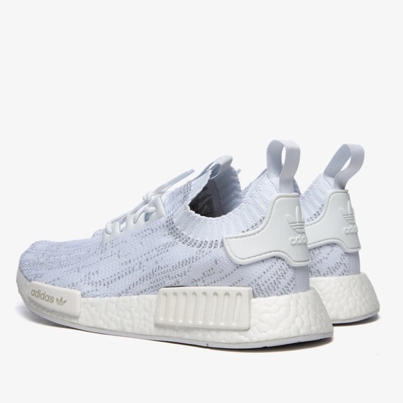 ADIDAS MD R1 PRIMEKNIT
Ftw White/ Ftw White/ Grey One men size 11 gently used - Picture 2 of 16